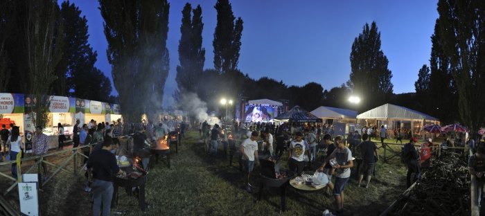 Piacere Barbecue accende i bracieri a Perugia 