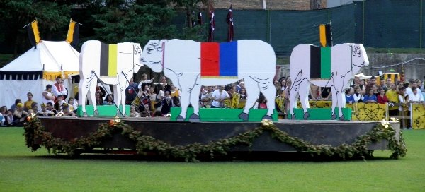 CITTA’ DELLA PIEVE SI PREPARA ALLA “CACCIA DEL TORO 2013”